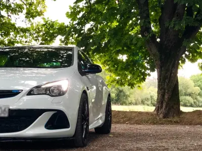 Gebraucht Opel Astra OPC 280 PS (205 kW) 2015 Weiß Kleinwagen