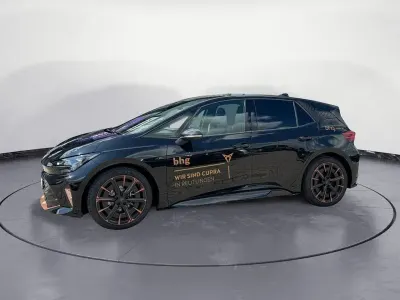 Neu Cupra Born VZ 239 kW (326 PS) 2026 Schwarz Kleinwagen