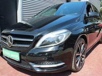 Mercedes B200