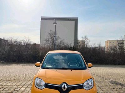 Gebraucht Renault Twingo 65 PS (47 kW) 2019 Gelb Kleinwagen