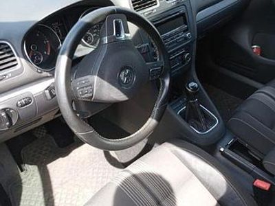 Gebraucht VW Golf VI Match 105 PS (77 kW) 2011 Silber Kleinwagen