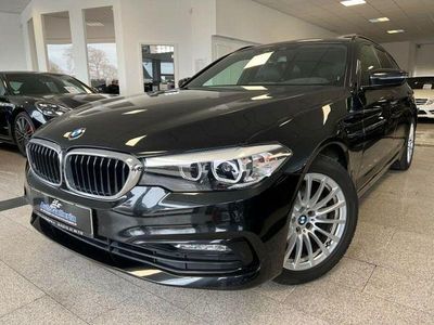 Gebraucht BMW 520 Sport Line 190 PS (139 kW) 2018 Black sapphire metallic (metallic) Kombi