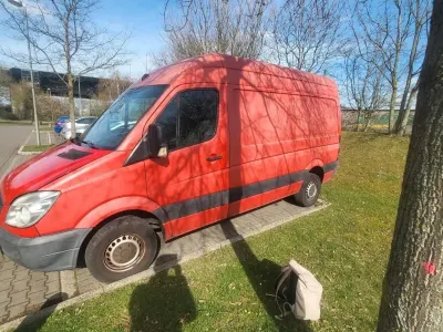 Gebraucht Mercedes Sprinter 2010 Rot Van