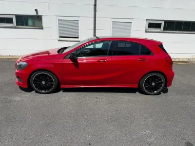 Gebraucht Mercedes A200 163 PS (119 kW) 2013 Rot Kleinwagen