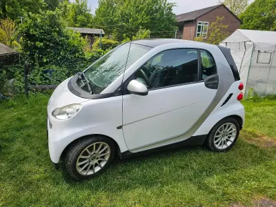 Gebraucht Smart ForTwo Coupé 71 PS (52 kW) 2010 Weiß Coupé