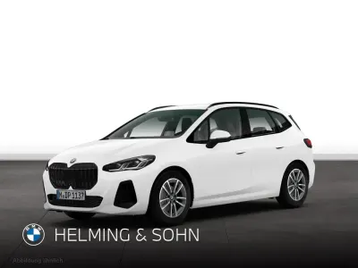 Gebraucht BMW 220 Active Tourer Sport Line 150 PS (110 kW) 2026 Weiß Van / Kleinbus