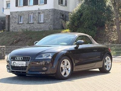 Second-hand Audi TT Roadster Sport 200 CP (147 kW) 2009 Negru Cabrio