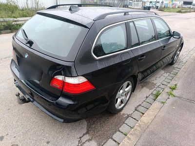 BMW 525