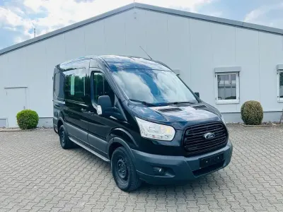 Gebraucht Ford Transit Trend 170 PS (125 kW) 2018 Schwarz Van