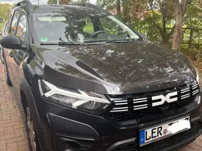 Brugt Dacia Jogger Essentiel 110 HK (80 kW) 2024 Sort MPV