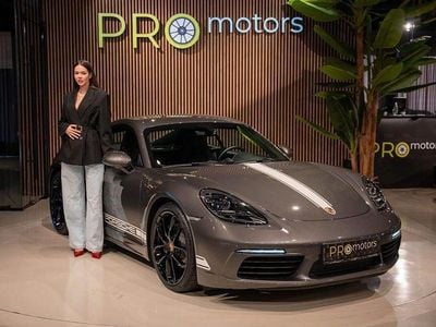 Second-hand Porsche Cayman Sport 299 CP (219 kW) 2023 Gri