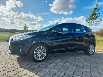 Gebraucht Ford Fiesta Titanium 80 PS (58 kW) 2013 Schwarz Limousine