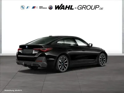 Gebraucht BMW i4 M Sport 210 kW (286 PS) 2023 Schwarz metallic Limousine
