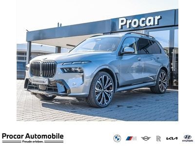 Gebraucht BMW X7 M Sport 352 PS (258 kW) 2025 Grau SUV