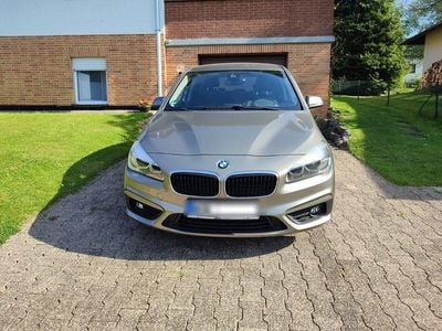 BMW 218