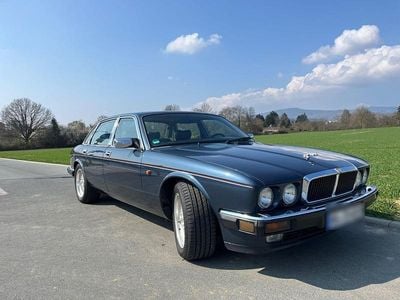 Gebraucht Jaguar XJ12 311 PS (228 kW) 1993 Blau Limousine