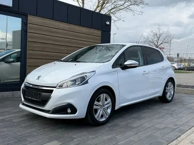Gebraucht Peugeot 208 Sport 82 PS (60 kW) 2018 Weiß Kleinwagen