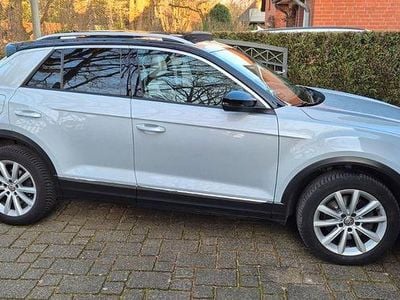 Gebraucht VW T-Roc 150 PS (110 kW) 2017 Weiß SUV