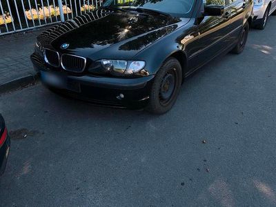 Gebraucht BMW 316 116 PS (85 kW) 2004 Schwarz Limousine