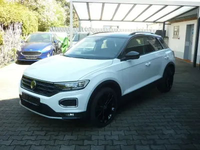 Używany VW T-Roc Sport 150 KM (110 kW) 2021 Biały SUV