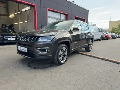 Käytetty Jeep Compass Limited 170 HP (125 kW) 2020 Musta Katumaasturi