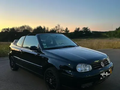 Gebraucht VW Golf Cabriolet 90 PS (66 kW) 2000 Schwarz Cabrio