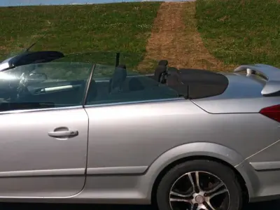 Gebraucht Opel Astra 116 PS (85 kW) 2009 Silber Cabrio