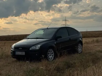 Gebraucht Ford Focus 101 PS (74 kW) 2006 Schwarz Kleinwagen