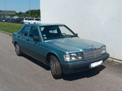 Gebraucht Mercedes 190 109 PS (80 kW) 1992 Limousine