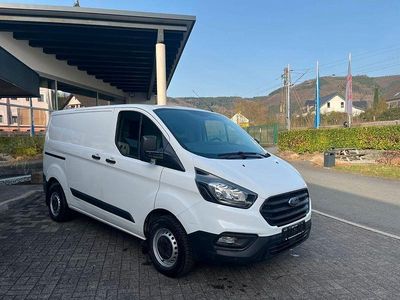 Gebraucht Ford Transit Custom 105 PS (77 kW) 2018 Weiß Van / Kleinbus