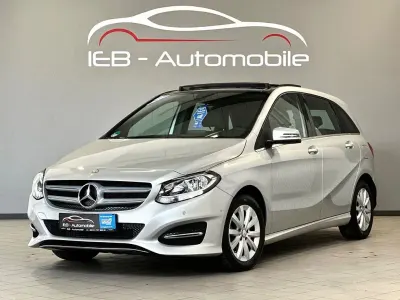 Gebraucht Mercedes B180 122 PS (89 kW) 2015 Polarsilber Kleinwagen