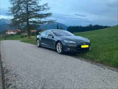 Gebraucht Tesla Model S 244 kW (333 PS) 2016 Grau Kleinwagen