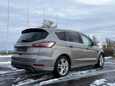 Gold Gebraucht 2017 Ford S-MAX S Van / Kleinbus | 7.800 € (Superpreis)