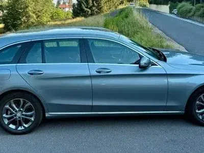 Gebraucht Mercedes C180 156 PS (114 kW) 2016 Grau Limousine