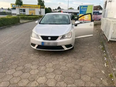 Gebraucht Seat Ibiza Style 75 PS (55 kW) 2013 Silber Kleinwagen