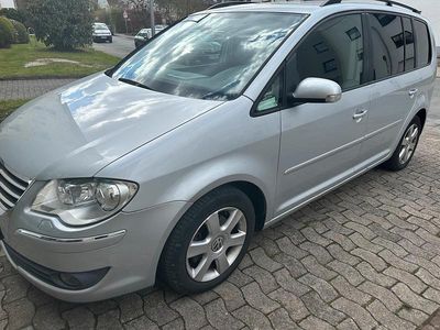 Second-hand VW Touran 140 CP (102 kW) 2006 Gri Monovolum