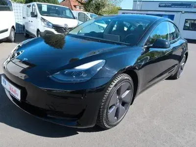 Used Tesla Model 3 RWD 208 kW (283 HP) 2023 Black Sedan