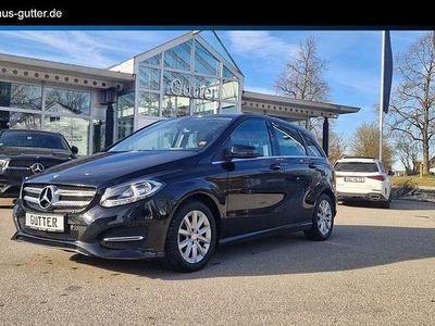 Gebraucht Mercedes B180 Style 109 PS (80 kW) 2016 Schwarz Van / Kleinbus