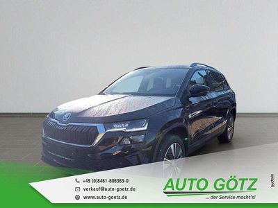 Neu Skoda Karoq Tour 150 PS (110 kW) 2025 Schwarz SUV
