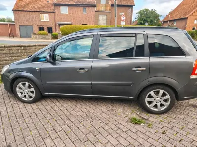 Gebraucht Opel Zafira 150 PS (110 kW) 2010 Van / Kleinbus