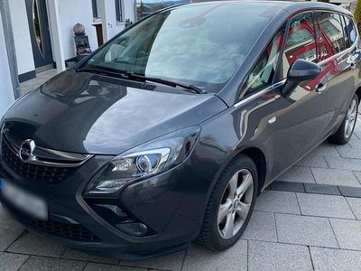 Second-hand Opel Zafira 165 CP (121 kW) 2012 Gri Monovolum