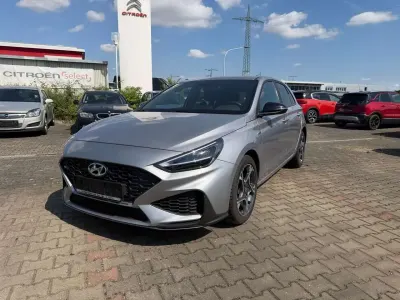 Gebraucht Hyundai i30 N Line 120 PS (88 kW) 2022 Silber Limousine