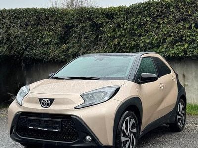 Gebraucht Toyota Aygo X 72 PS (52 kW) 2024 Andere farben SUV