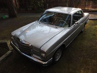 Gebraucht Mercedes W114 131 PS (96 kW) 1969 Silber Coupé