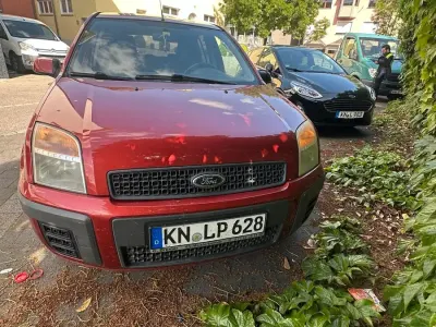 Gebraucht Ford Fusion 80 PS (58 kW) 2007 Rot Kleinwagen