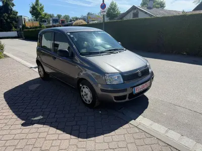 Gebraucht Fiat Panda 69 PS (50 kW) 2012 Grau Kleinwagen