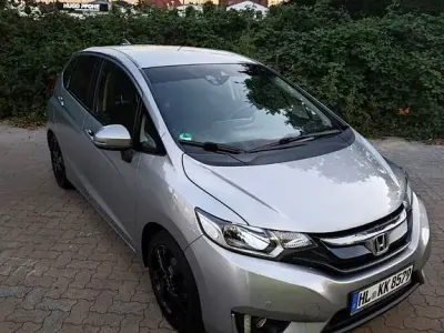 Gebraucht Honda Jazz Elegance 102 PS (75 kW) 2016 Silber Kleinwagen