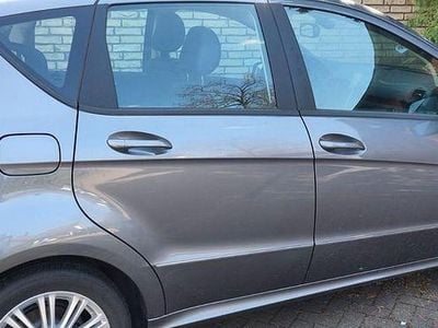 Gebraucht Mercedes A160 Elegance 95 PS (69 kW) 2010 Grau Van / Kleinbus