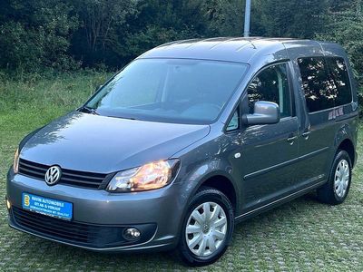 Grau Gebraucht 2012 VW Caddy Edition Van / Kleinbus | 4.990 € (Guter Preis)