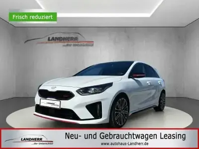 Gebraucht Kia Ceed GT GT 204 PS (150 kW) 2019 (hw2) deluxeweiss met. Limousine